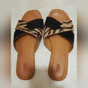 UGG Kenleigh Slide Tiger Stripes Sandals